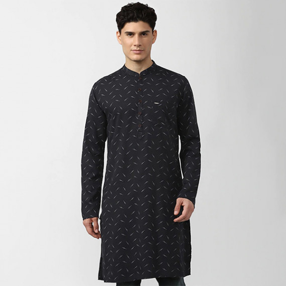 https://fabrora.in/products/men-black-geometric-printed-kurta-1