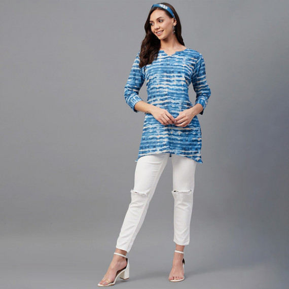 https://fabrora.in/products/women-blue-tunics