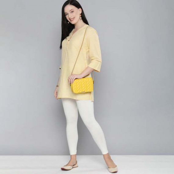 https://fabrora.in/products/women-off-white-solid-leggings