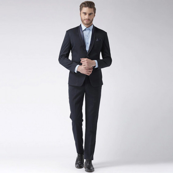 https://fabrora.in/products/mens-black-3pc-suit