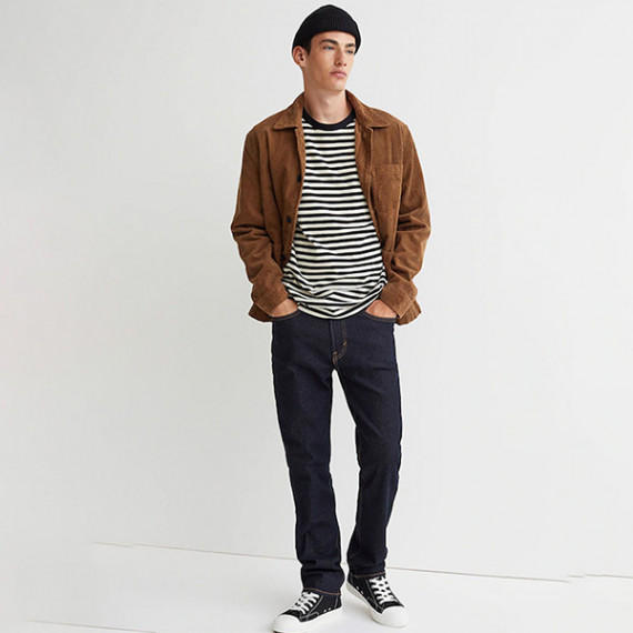 https://fabrora.in/products/men-navy-blue-solid-regular-jeans