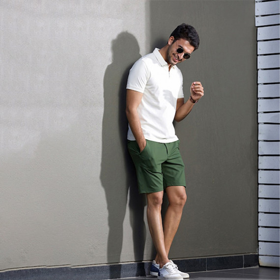 https://fabrora.in/products/men-green-stretch-chino-shorts