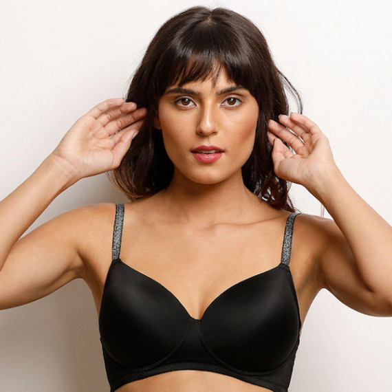 https://fabrora.in/products/black-solid-non-wired-lightly-padded-t-shirt-bra