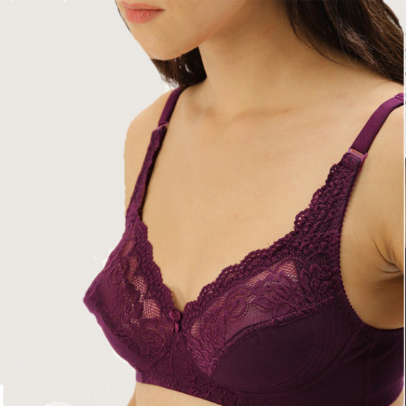 https://fabrora.in/products/lace-non-wired-non-padded-everyday-bra-db-bf-005c